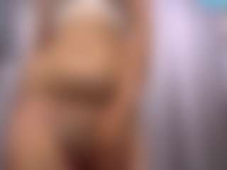 Live cam show with RosauraGalam - Twerk on Camsoda