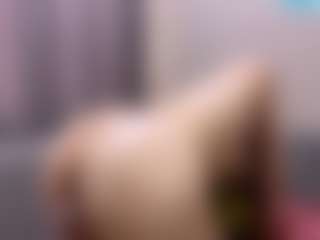 Live cam show with RosauraGalam - Public Red Hair on MyBangCams