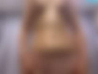 Live cam show with RosauraGalam - Facial Piercings on intimatelivegirls.com