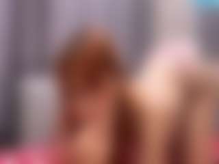 Live cam show with RosauraGalam - Facial Piercings on camgirlchat.live