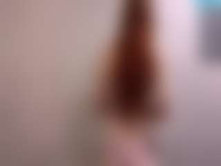 Live cam show with RosauraGalam - Small Tits Brown Hair on Livezox