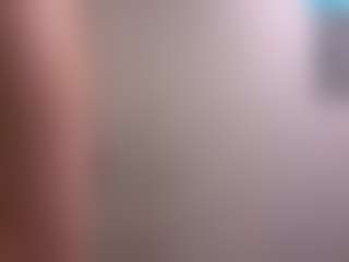 Live cam show with RosauraGalam - Fingers on googirlz