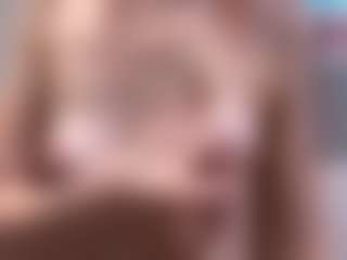 Live cam show with RosauraGalam - College on hrnylive.com