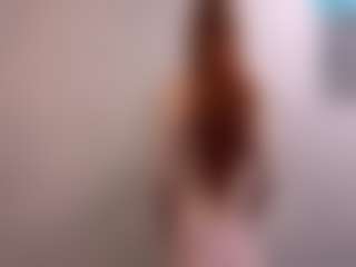 Live cam show with RosauraGalam - Bedroom on sexytreat.net