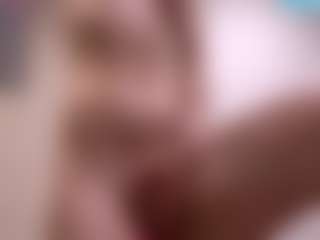Live cam show with RosauraGalam - Average on Livezox