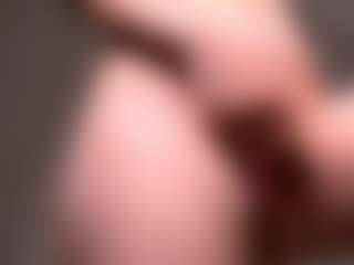 RosauraGalam's Live Sex Cam Show