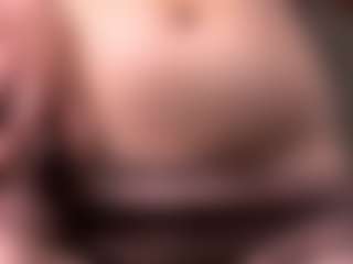 Live cam show with RosauraGalam - Sexwebcam Black on Camsoda