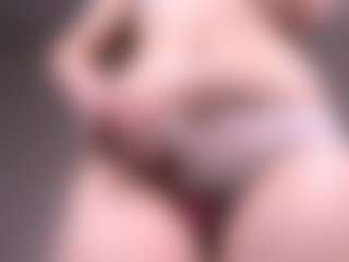 RosauraGalam's Live Sex Cam Show
