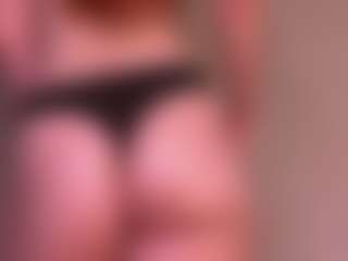 Live cam show with RosauraGalam - Bedroom on SinfulBabes