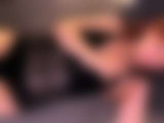 Live cam show with RosauraGalam - Fingers on CSO-WL