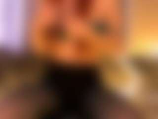Live cam show with RosauraGalam - Green Eyes on dropp.cam