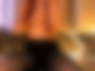 Live cam show with RosauraGalam - Average on Camsoda