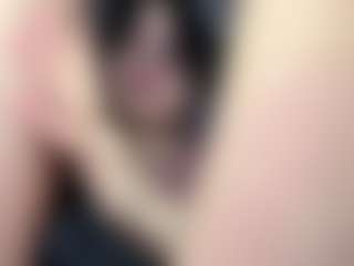 Live cam show with RossieJablonowski - Yoga on madthumbs