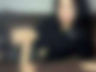 Live cam show with RossieJablonowski - Moaning on Camsoda