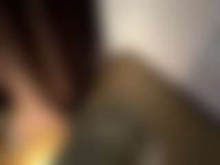 Live cam show with RossieJablonowski - Moaning on Soda Cam