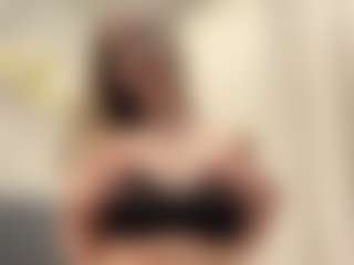 Live cam show with Annie - Solo on anonymated.com