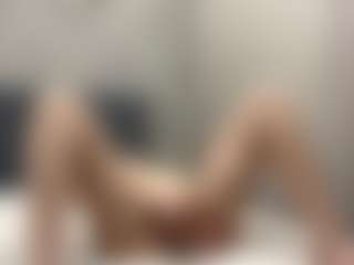 Live cam show with Annie - Blonde Hair on MyBangCams