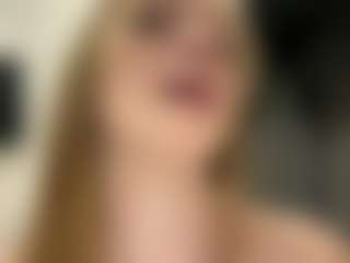 Live cam show with Annie - Ride Torso on googirlz