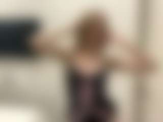 Live cam show with Annie - Solo Show on milfzrlive.com