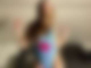 Live cam show with Annie - Full Nudity on Dolls Live