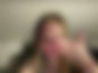 Live cam show with Annie - Fetish on CamClone