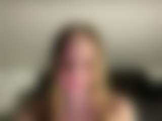 Live cam show with Annie - Blue Eyes on Uber Horny