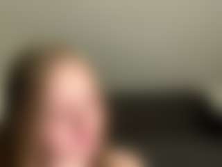 Live cam show with Annie - Flashing on Gym Cam Girls