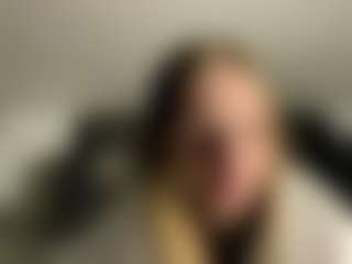 Live cam show with Annie - Blonde Hair Big Tits on liverealitysex.com
