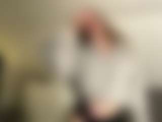 Live cam show with Annie - Anal on Gym Cam Girls
