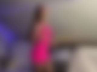 Live cam show with Annie - Fingers on AdultVida.com