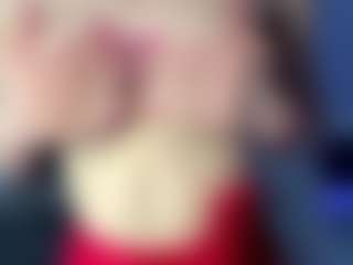Live cam show with Annie - Fingering on Soda Cam