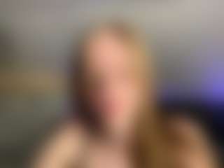 Live cam show with Annie - BBW on Mixed Magazine Live