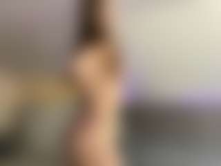 Live cam show with Annie - Strip on Camsoda