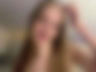 Live cam show with Annie - Blonde Hair College on SquirtSoMuch