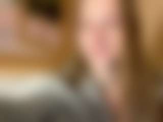 Live cam show with Annie - Blonde Hair Big Tits on ObeyMaria
