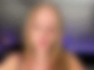Live cam show with Annie - Big Tits Curvy on SpankPalCams
