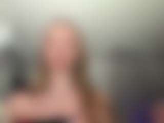 Live cam show with Annie - Sexy on livesuperchat.net