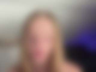 Live cam show with Annie - Solo on CSO-WL