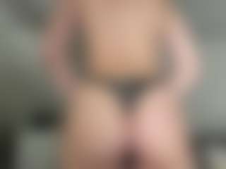 Live cam show with Annie - Full Nudity on camwithhim.com
