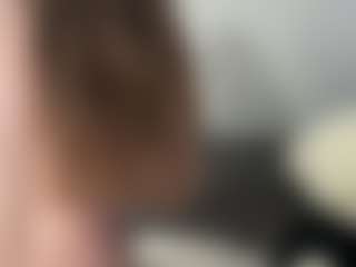 Live cam show with Annie - Public on xxxlivecams.org