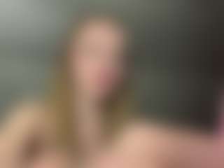 Live cam show with Annie - Muscle on Camsoda