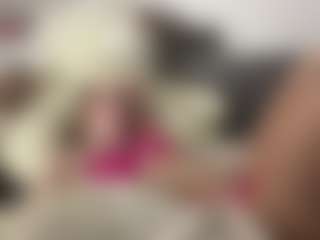 Live cam show with Annie - Ride Torso on testsause.com