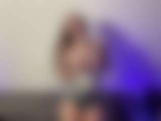 Annie's Live Sex Cam Show
