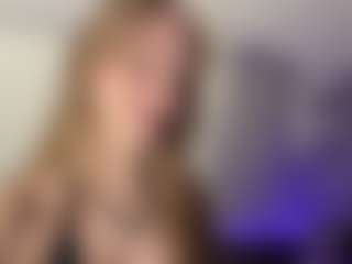 Live cam show with Annie - Blonde Hair Lovense on Camsoda
