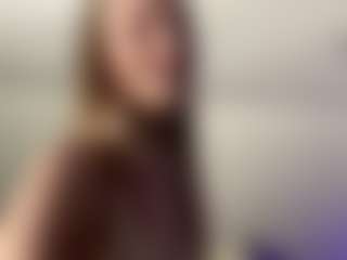 Live cam show with Annie - Cute on CSO-WL