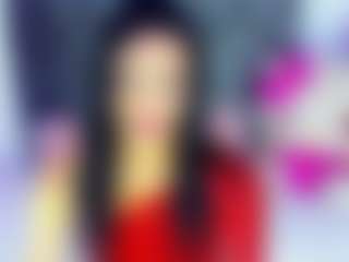 Live cam show with SexyJuliaa01 - Black Hair on Dare Cams