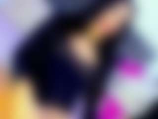SexyJuliaa01's Live Sex Cam Show