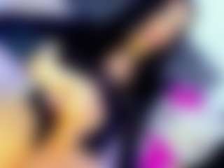 SexyJuliaa01's Live Sex Cam Show