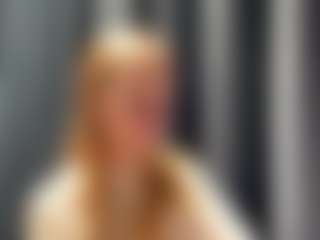 Live cam show with Kristie - Facial on Free Soda