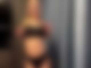 Live cam show with Kristie - Genital Piercings on Streamer API